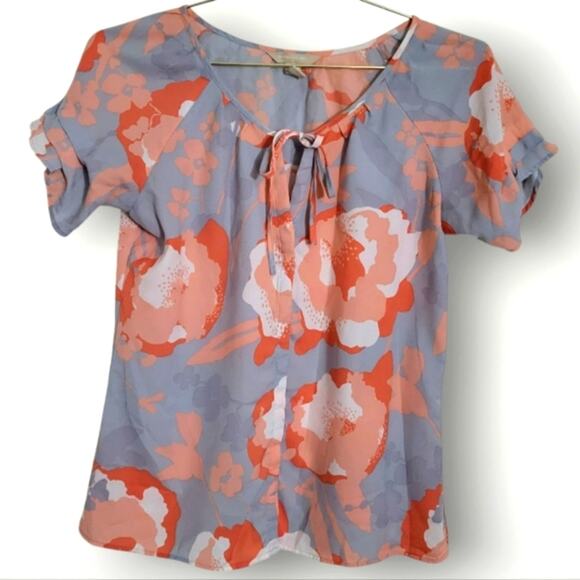 Banana Republic Factory Blouse Size Small Pink Gray Floral Satin Tie Front - Picture 1 of 5